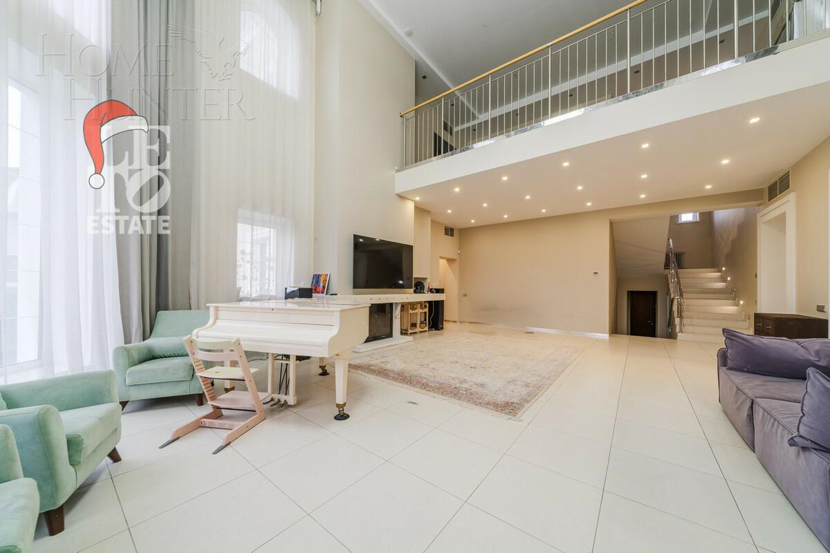 2-этажный коттедж 1 512 м² с отделкой