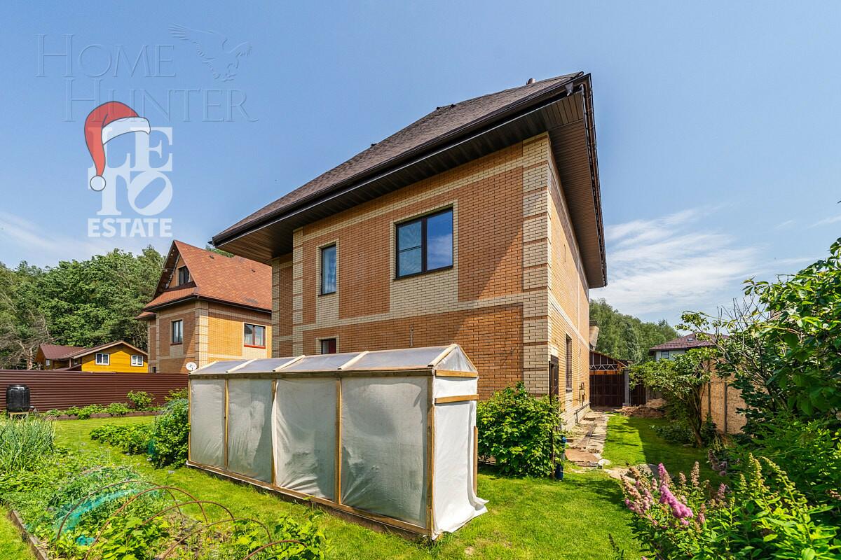 2-этажный коттедж 300.2 м² без отделки