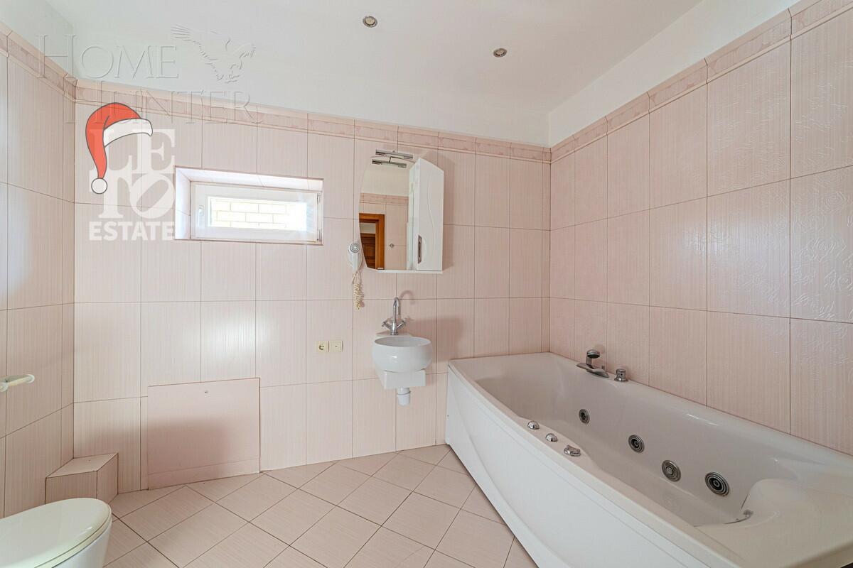 2-этажный коттедж 600 м² с отделкой