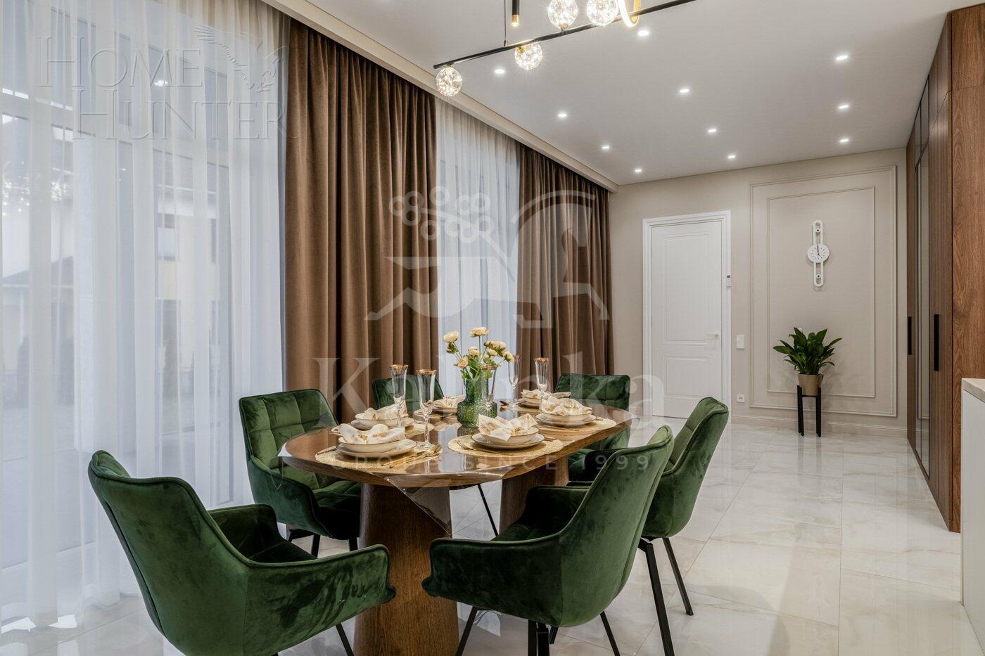 2-этажный коттедж 550 м² с отделкой