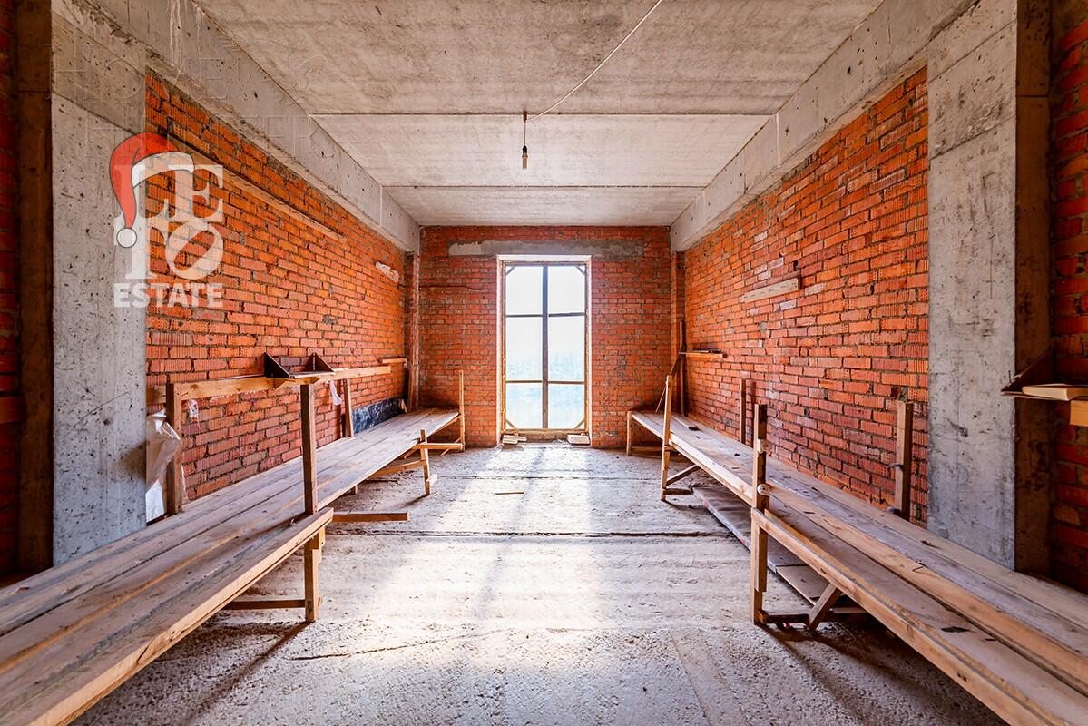 2-этажный коттедж 1 050 м² без отделки