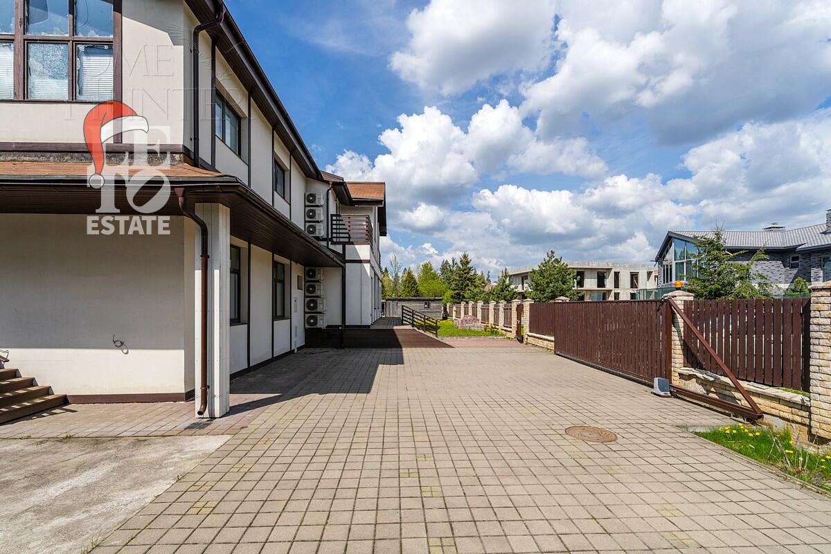 2-этажный коттедж 417 м² с отделкой