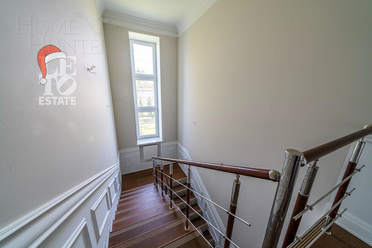 2-этажный коттедж 214 м² с отделкой