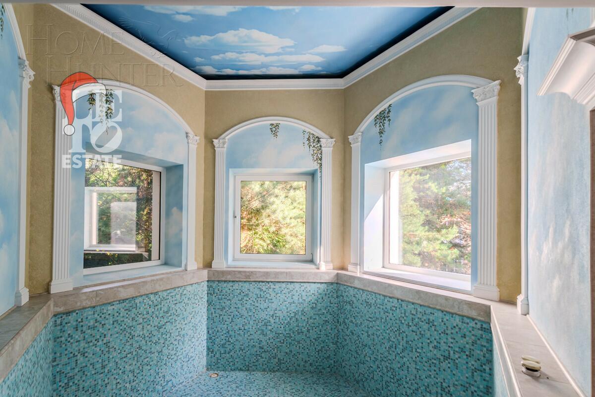 3-этажный коттедж 600 м² с отделкой