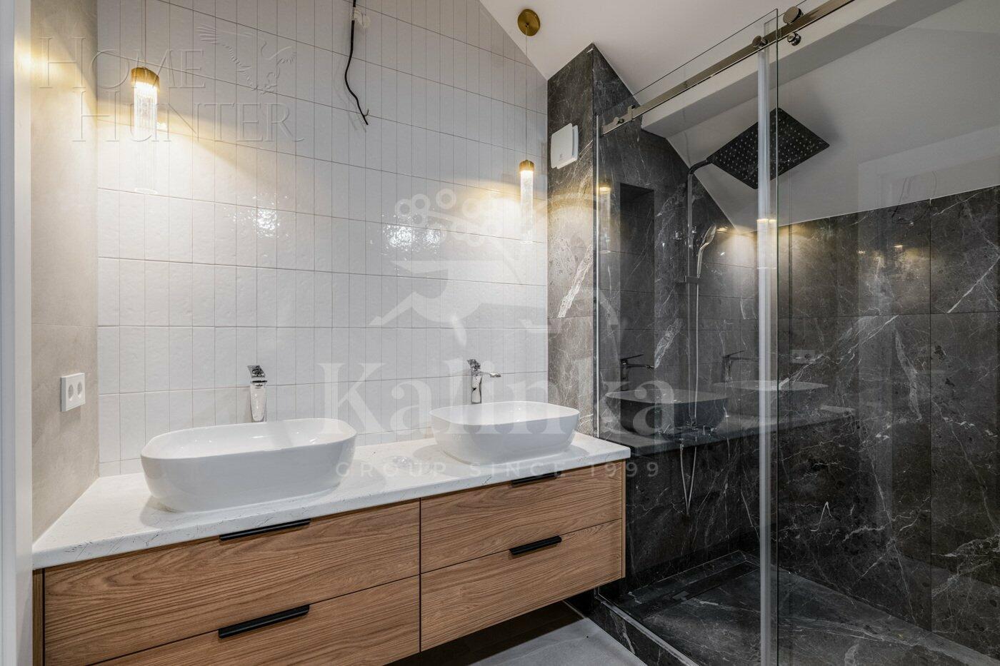 2-этажный коттедж 588 м² с отделкой