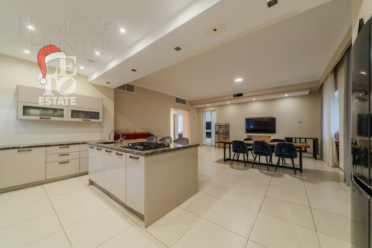 2-этажный коттедж 1 512 м² с отделкой