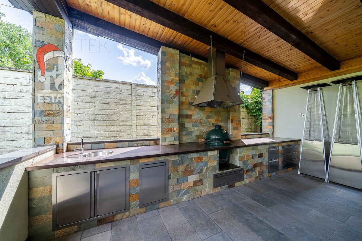 2-этажный коттедж 286.6 м² с отделкой