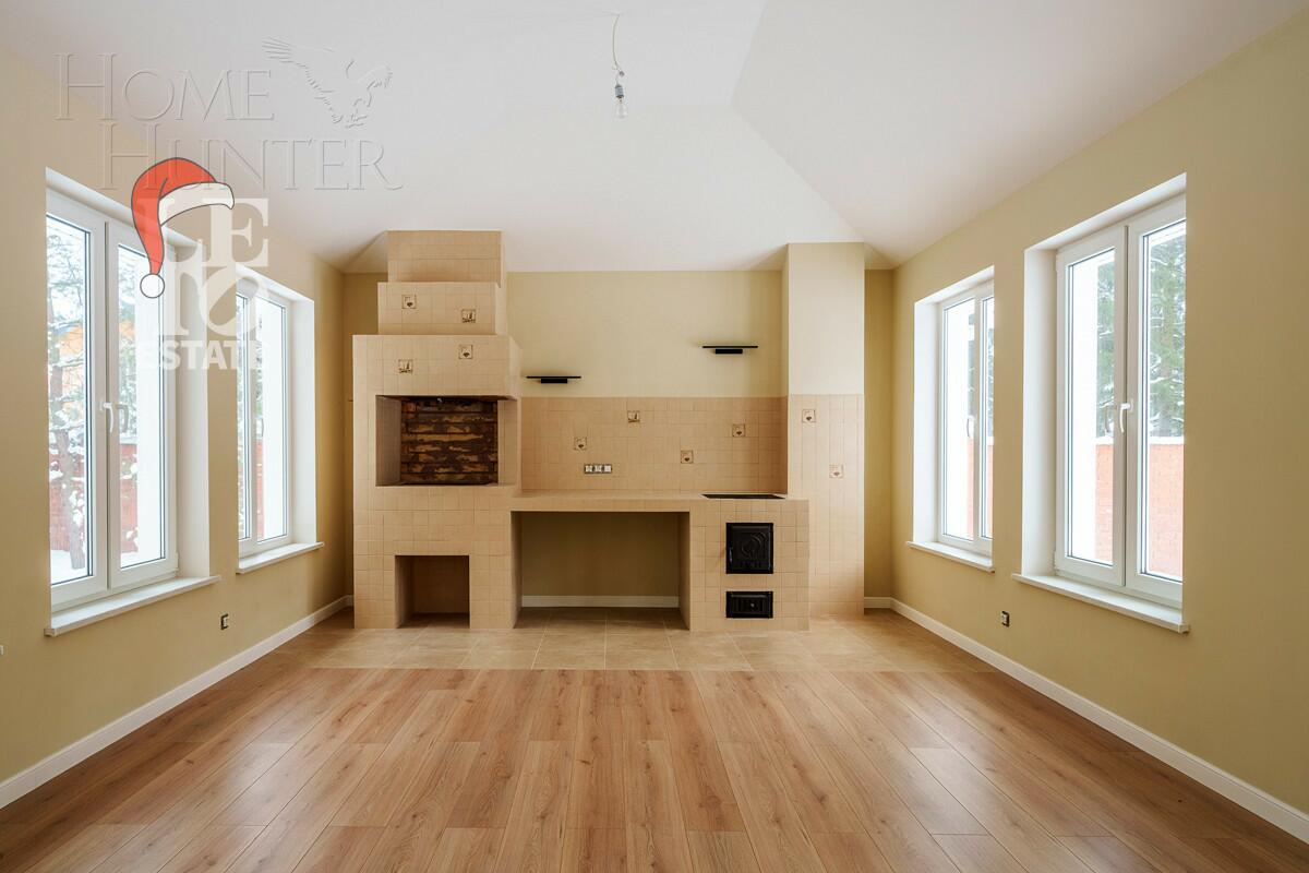 3-этажный коттедж 600 м² с отделкой