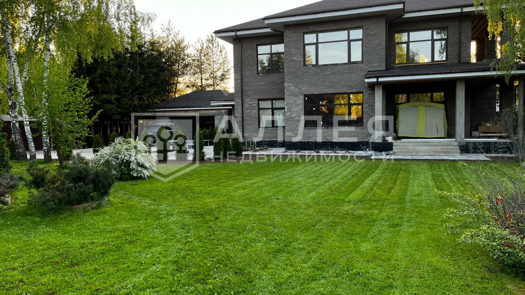 2-этажный коттедж 340 м² без отделки