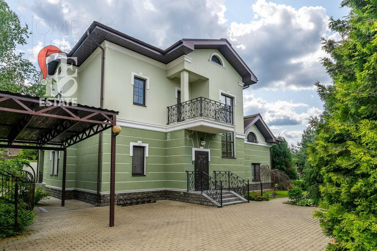 2-этажный коттедж 286.6 м² с отделкой