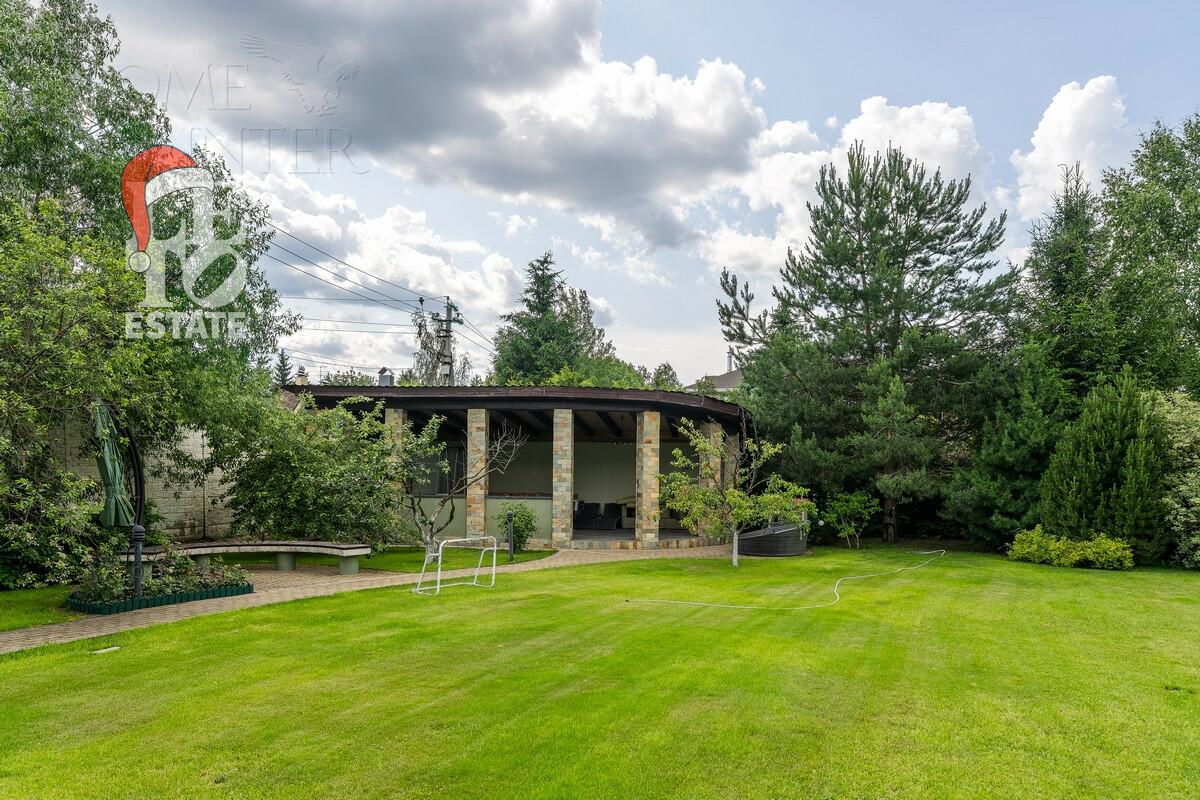 2-этажный коттедж 286.6 м² с отделкой