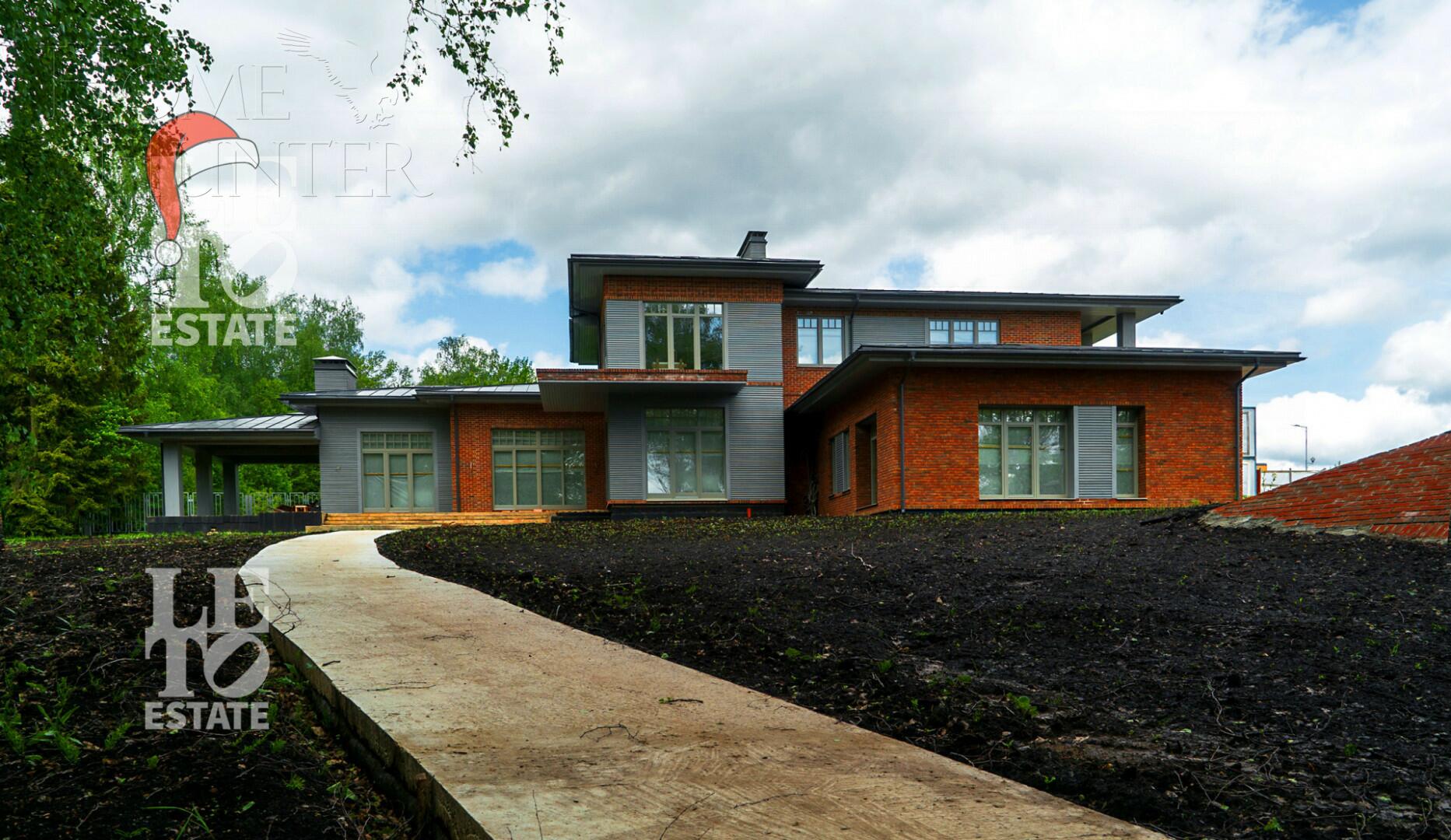 2-этажный коттедж 539.3 м² без отделки