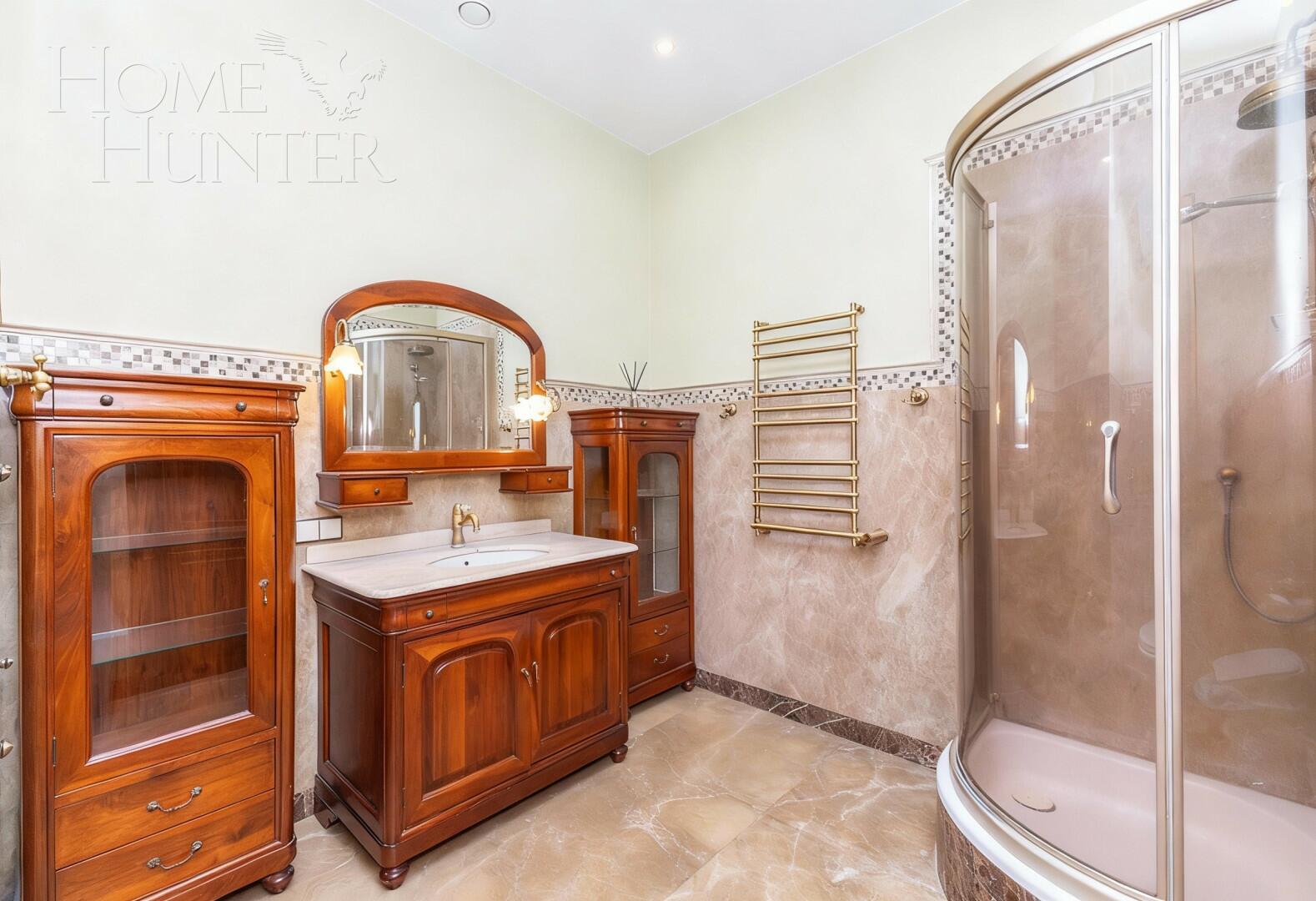 2-этажный коттедж 495 м² с отделкой