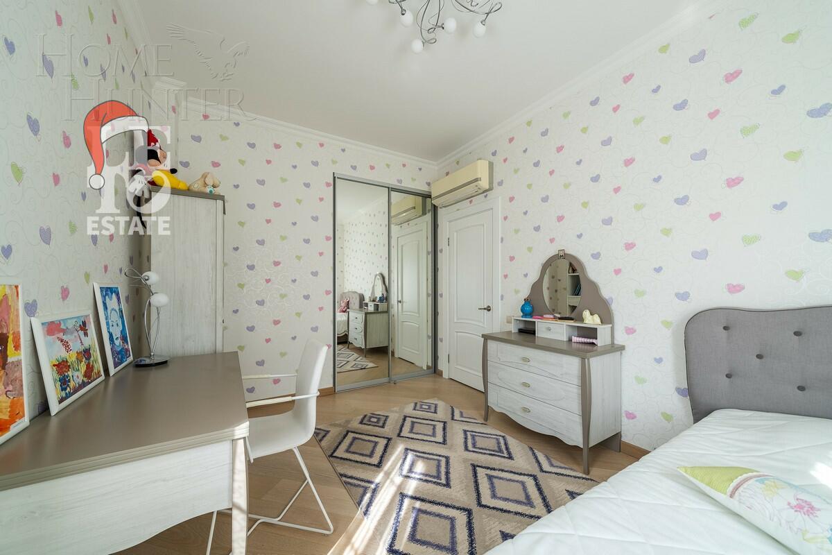 2-этажный коттедж 286.6 м² с отделкой