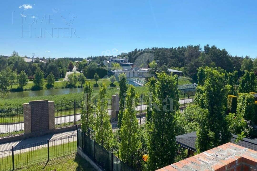 2-этажный коттедж 1 500 м² без отделки