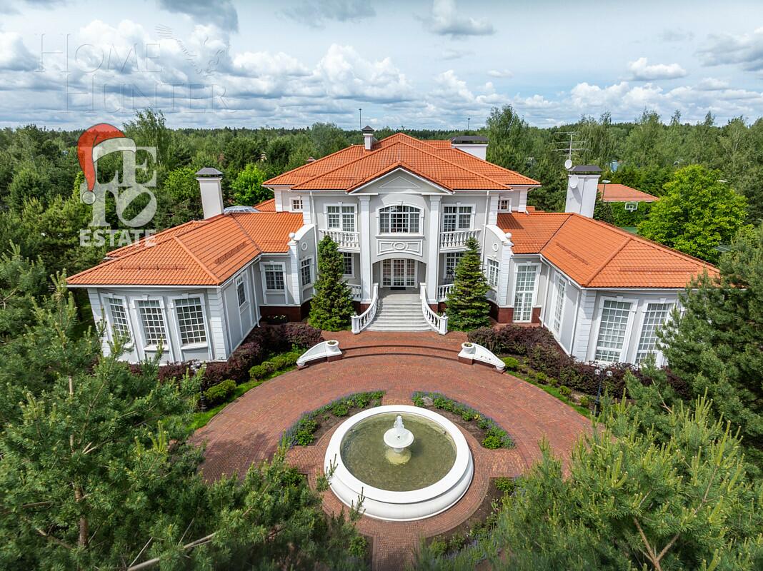 2-этажный коттедж 1 500 м² с отделкой