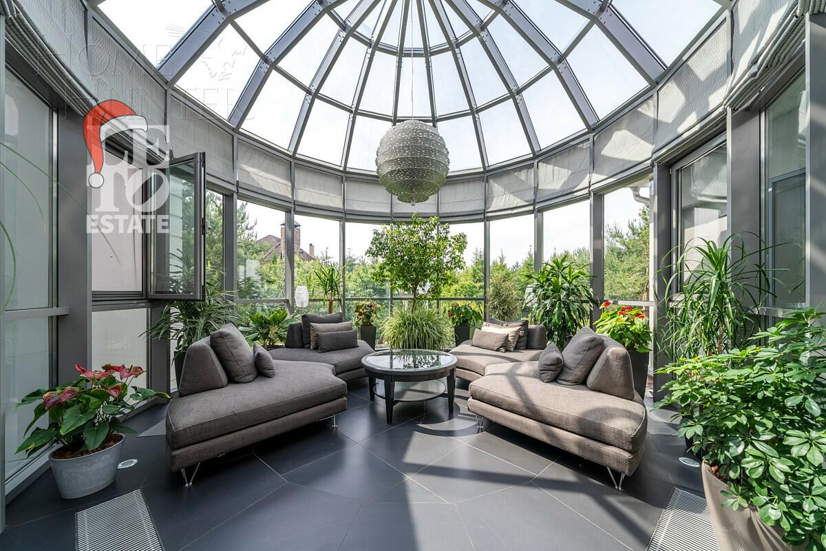 2-этажный коттедж 1 500 м² с отделкой