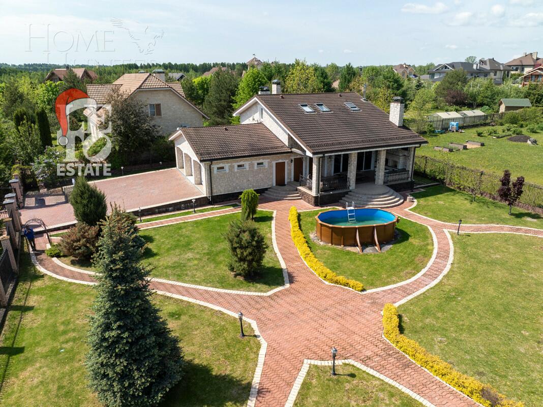 2-этажный коттедж 795 м² без отделки