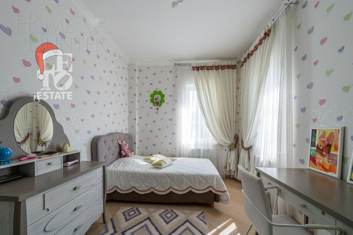 2-этажный коттедж 286.6 м² с отделкой