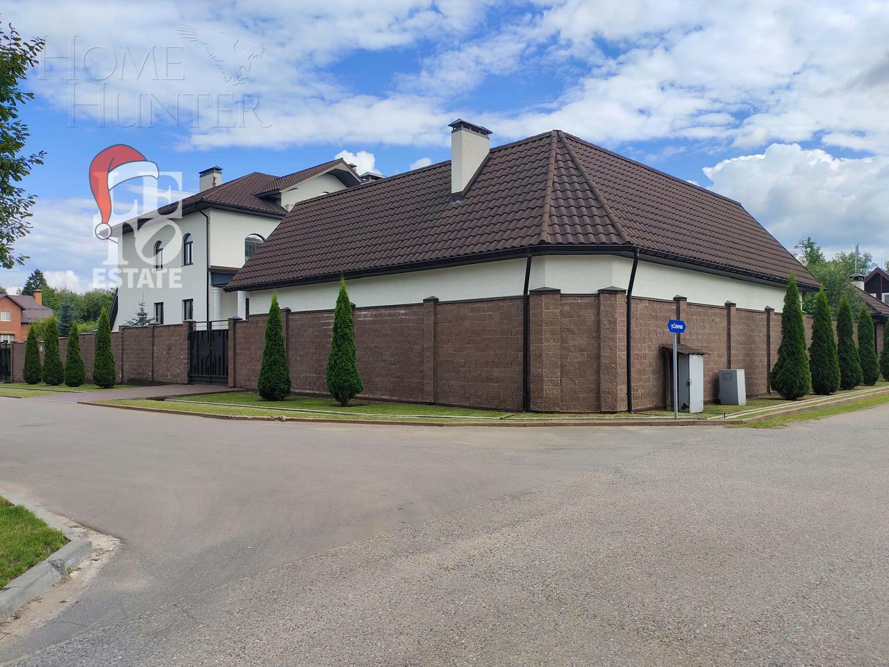 2-этажный коттедж 1 350 м² без отделки