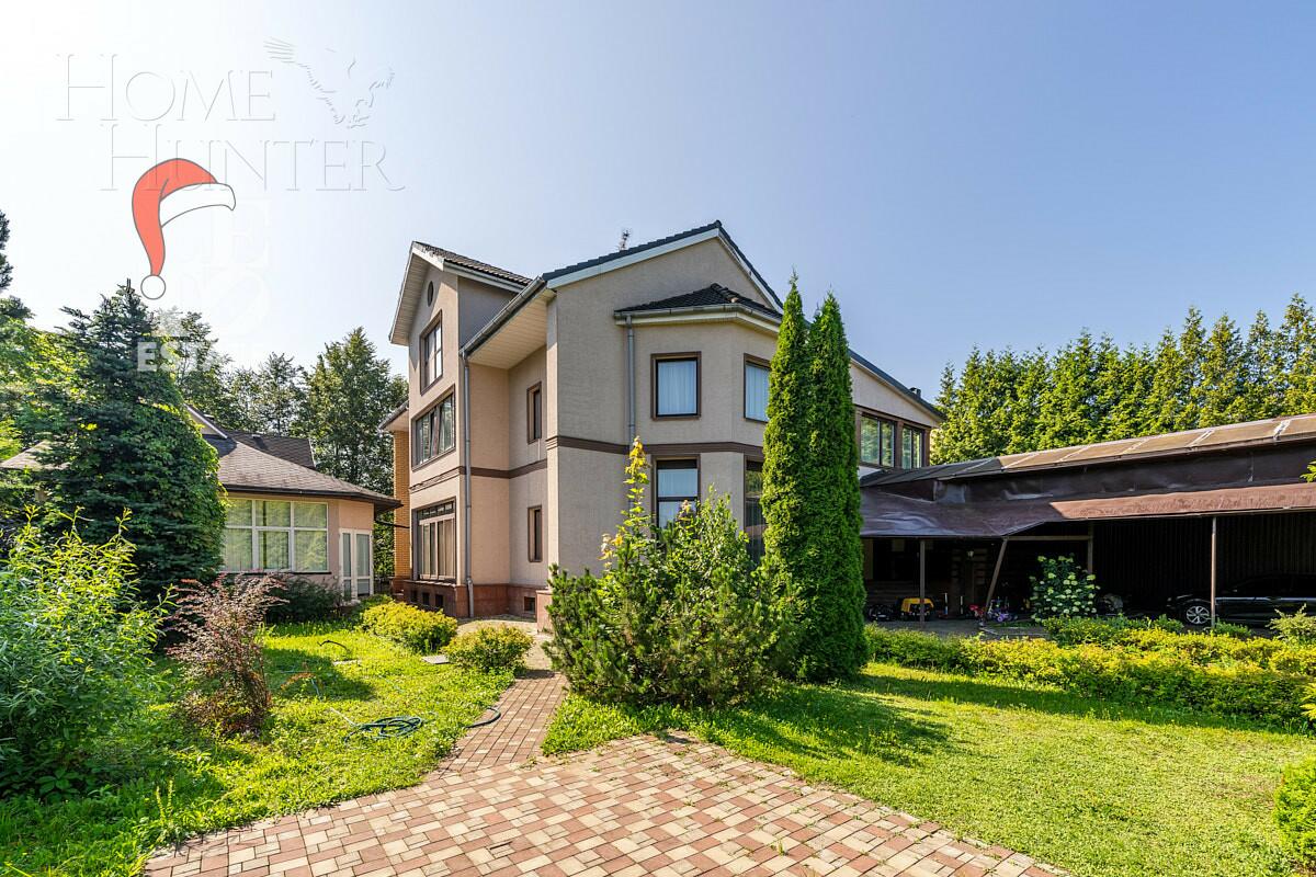 2-этажный коттедж 600 м² с отделкой