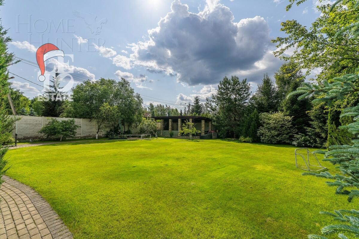 2-этажный коттедж 286.6 м² с отделкой