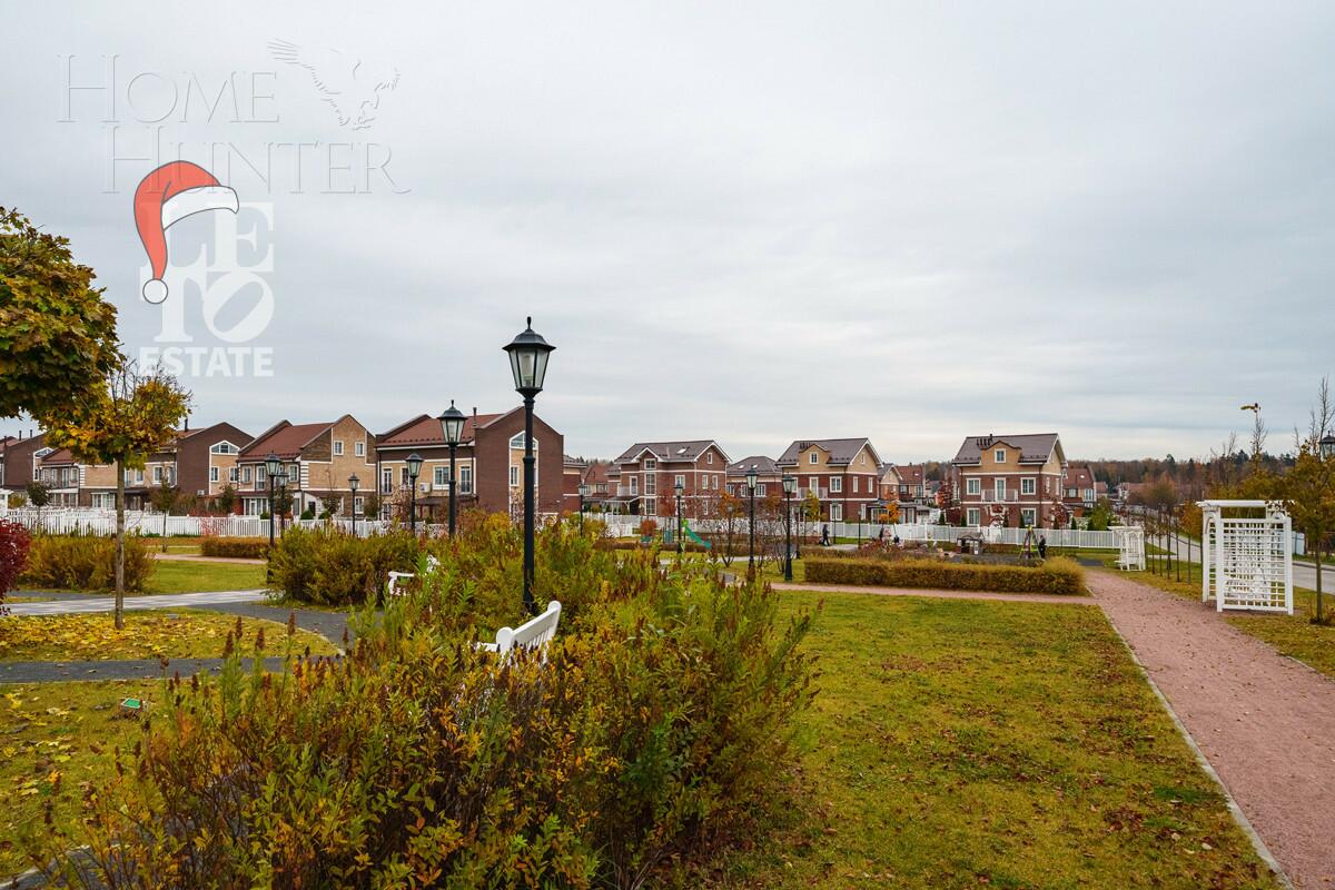 3-этажный коттедж 210 м² с отделкой