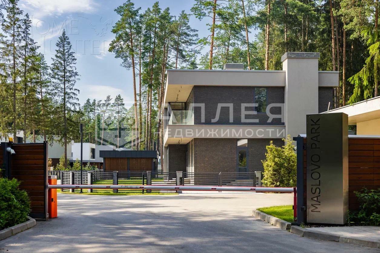 2-этажный коттедж 400 м² с отделкой