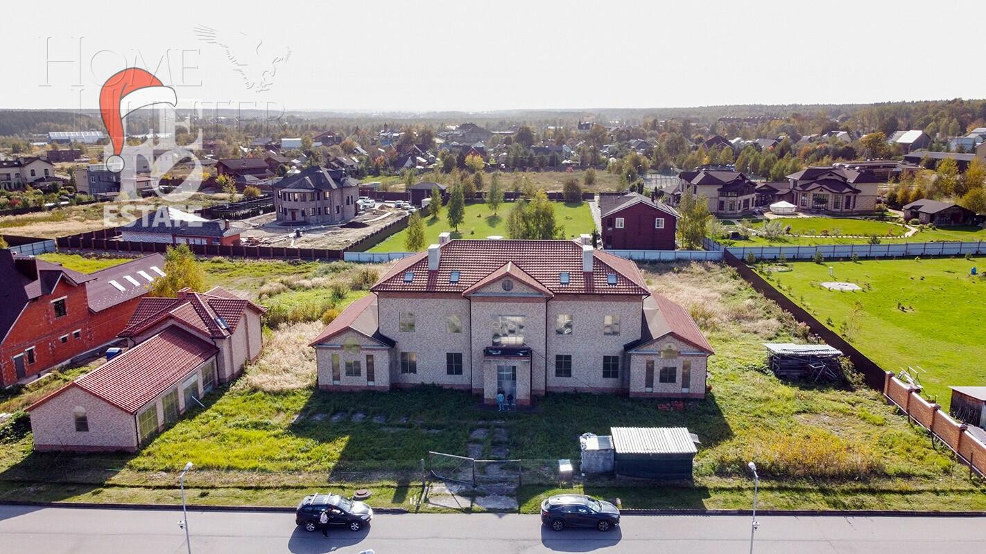 2-этажный коттедж 1 050 м² без отделки