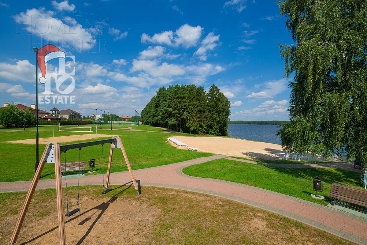 2-этажный коттедж 286.6 м² с отделкой