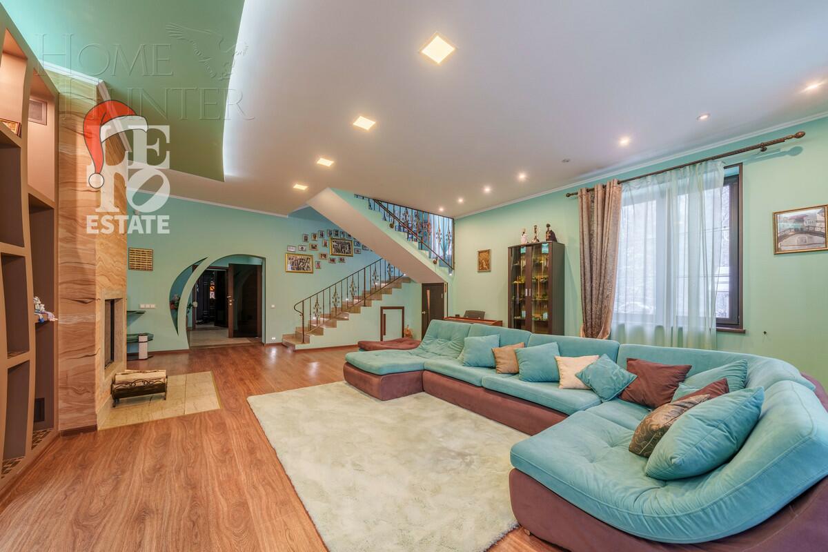 2-этажный коттедж 500 м² с отделкой