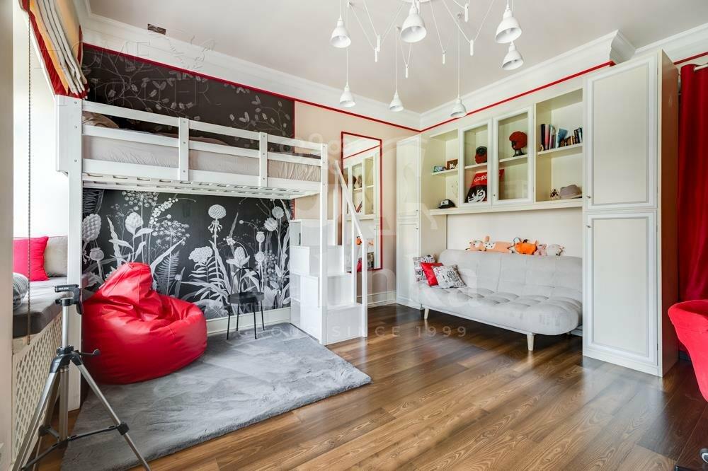 4-КОМН. КВАРТИРА С ОТДЕЛКОЙ 166 М² НА 4 ЭТАЖЕ