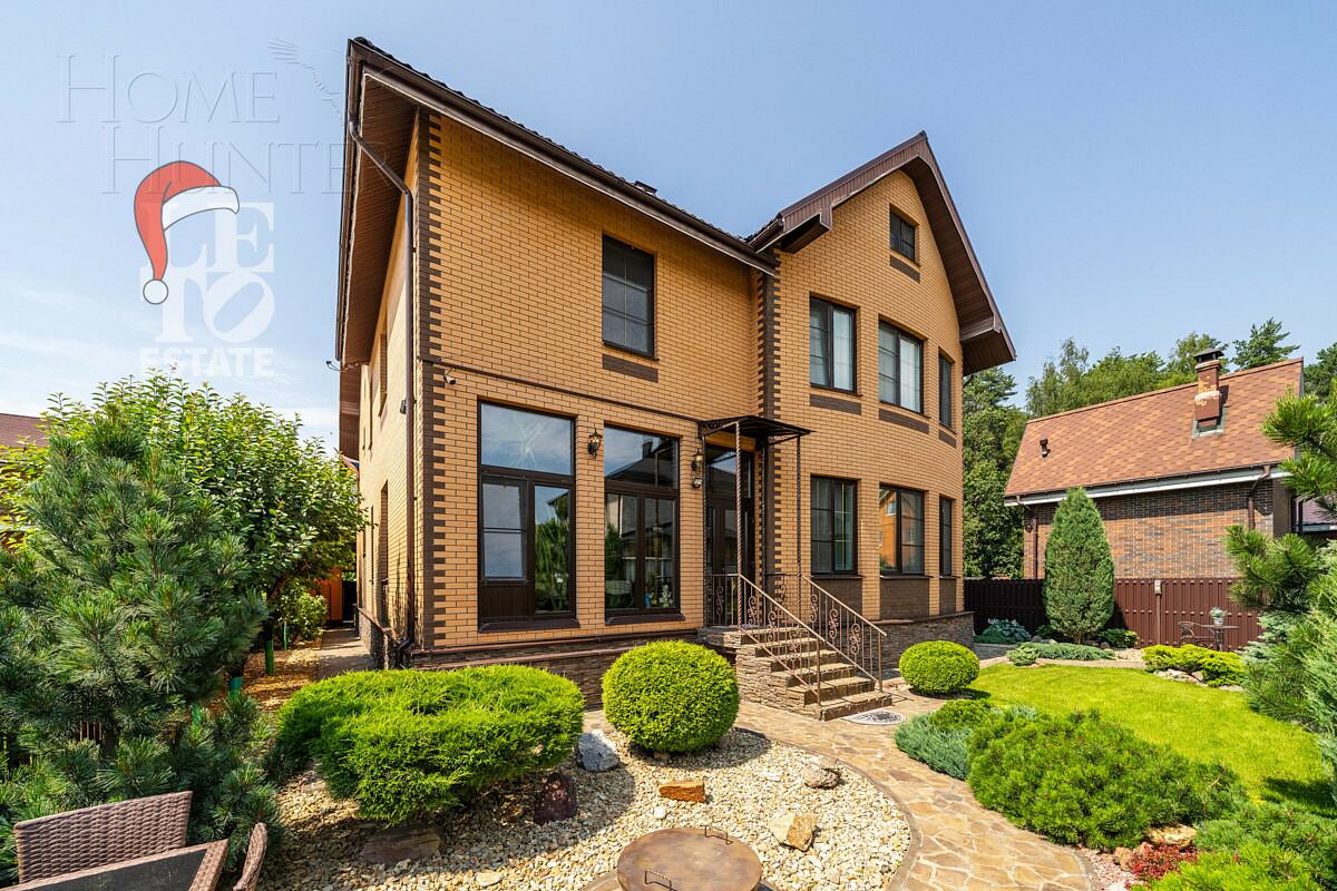 2-этажный коттедж 500 м² с отделкой