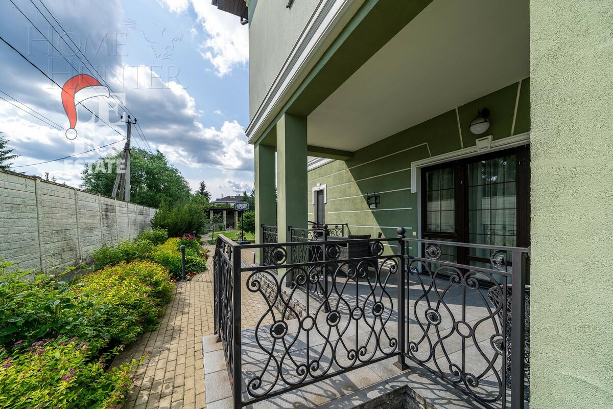 2-этажный коттедж 286.6 м² с отделкой