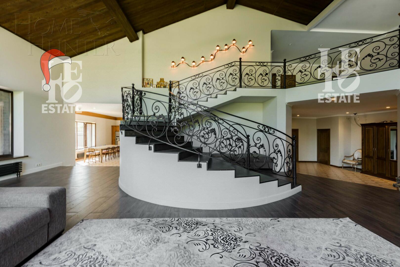 2-этажный коттедж 495.7 м² с отделкой