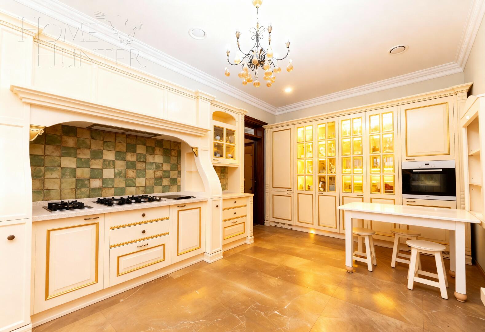 2-этажный коттедж 495 м² с отделкой