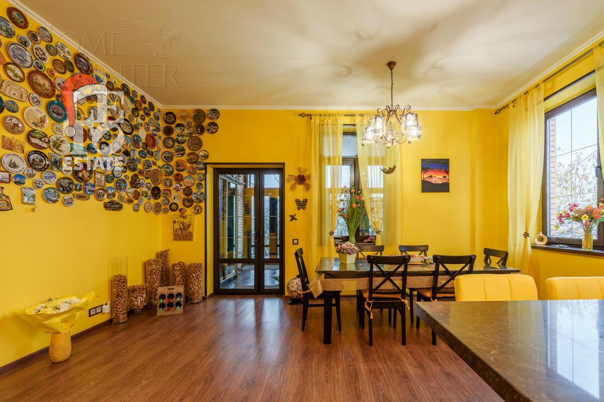 2-этажный коттедж 500 м² с отделкой