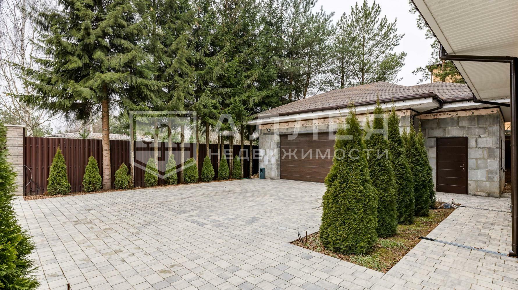 2-этажный коттедж 340 м² без отделки