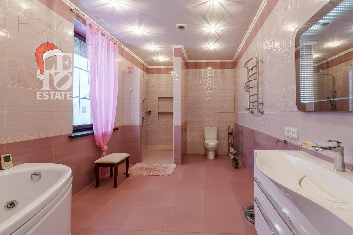 2-этажный коттедж 500 м² с отделкой