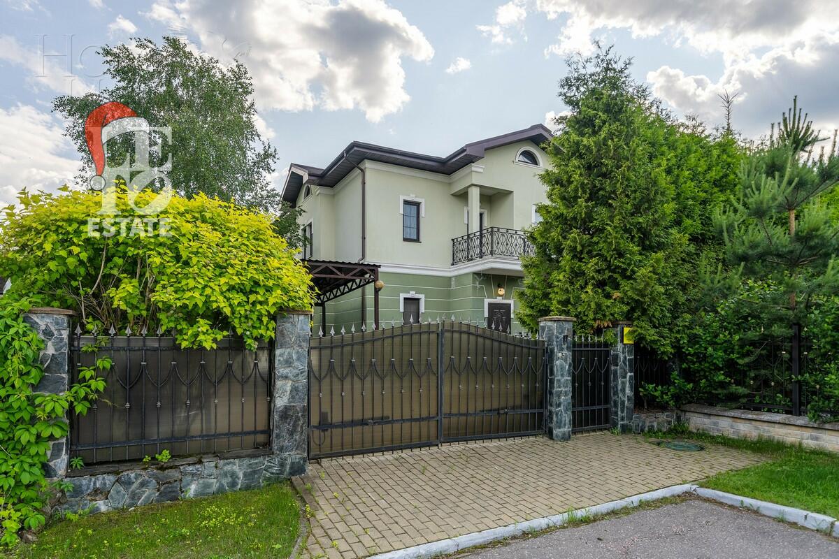 2-этажный коттедж 286.6 м² с отделкой