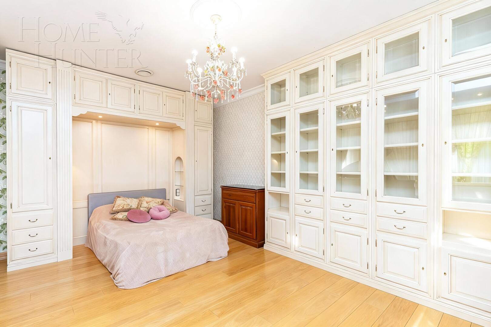 2-этажный коттедж 495 м² с отделкой