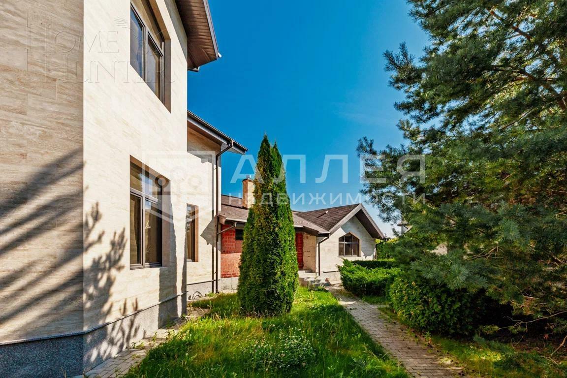 2-этажный коттедж 600 м² без отделки