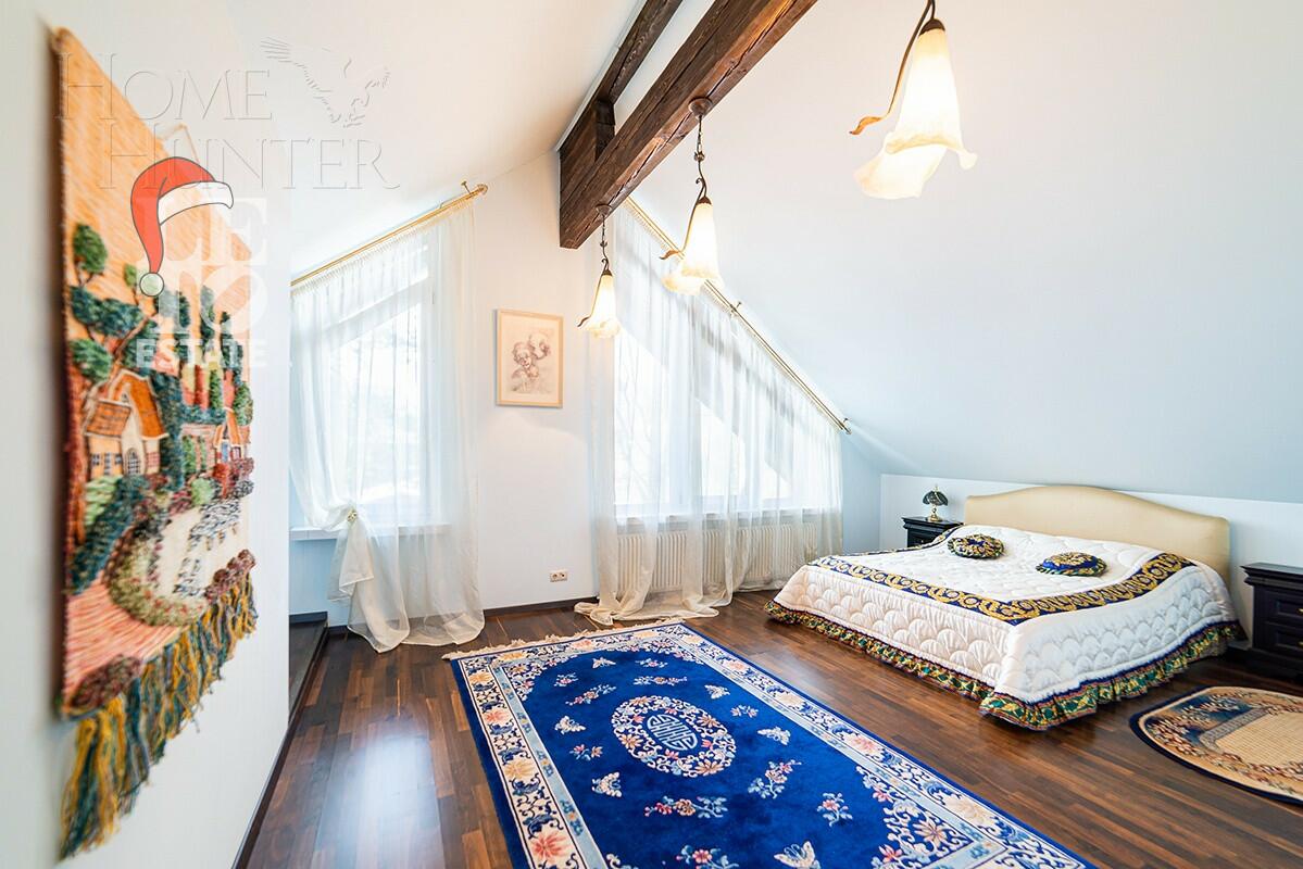 3-этажный коттедж 490 м² с отделкой