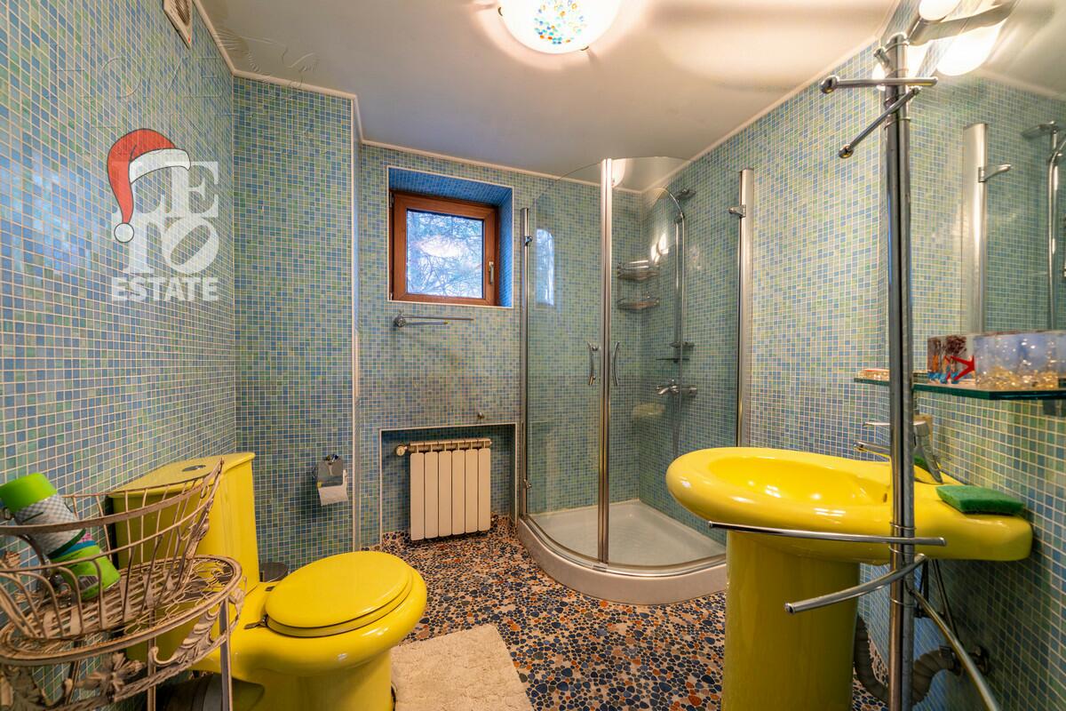 3-этажный коттедж 520 м² с отделкой