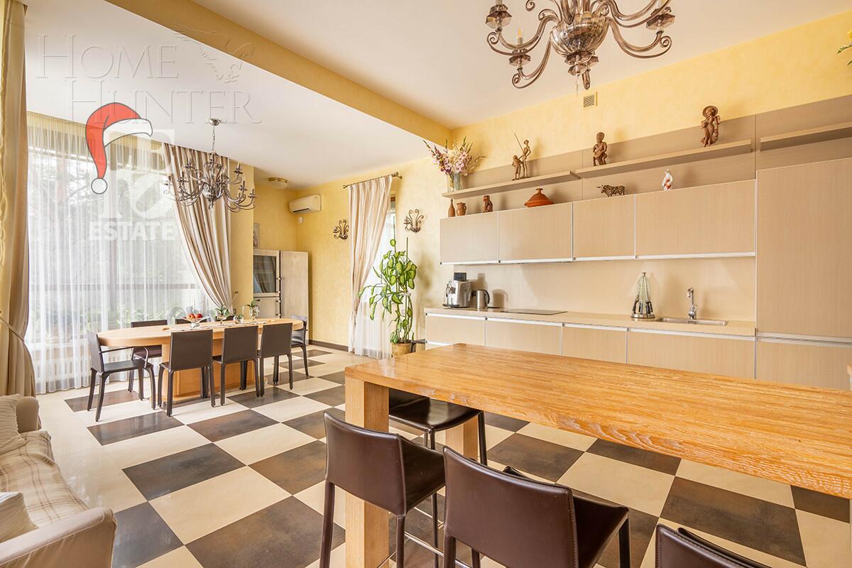 2-этажный коттедж 841 м² с отделкой