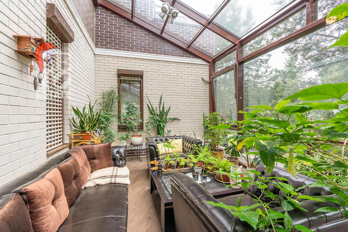 2-этажный коттедж 841 м² с отделкой