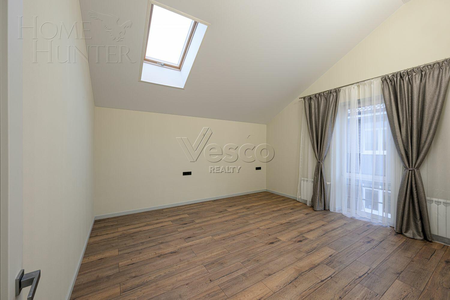 2-этажный коттедж 193 м² с отделкой