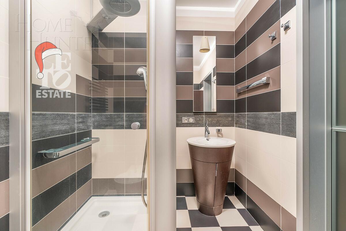 2-этажный коттедж 841 м² с отделкой