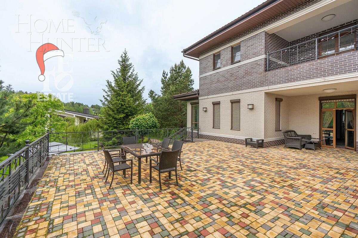 2-этажный коттедж 841 м² с отделкой