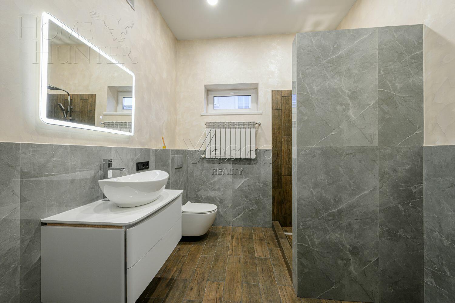 2-этажный коттедж 203 м² с отделкой